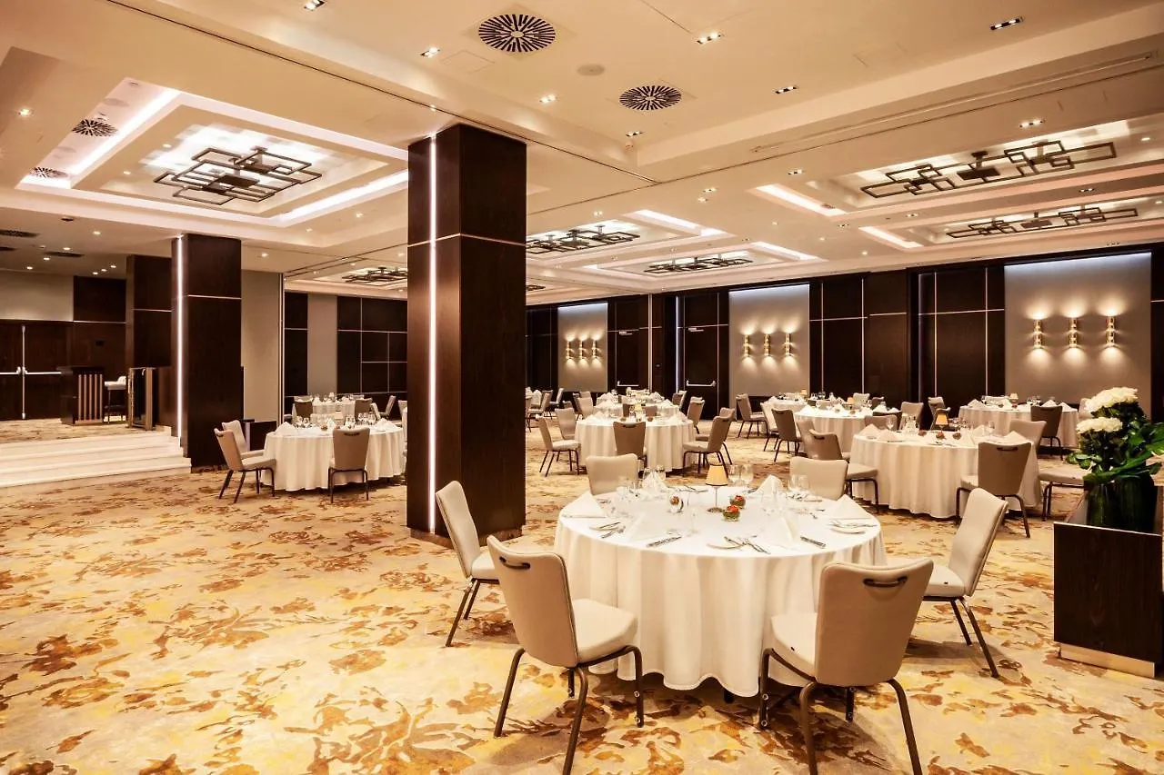 Radisson Blu Beke Hotel, Budapest 4*,