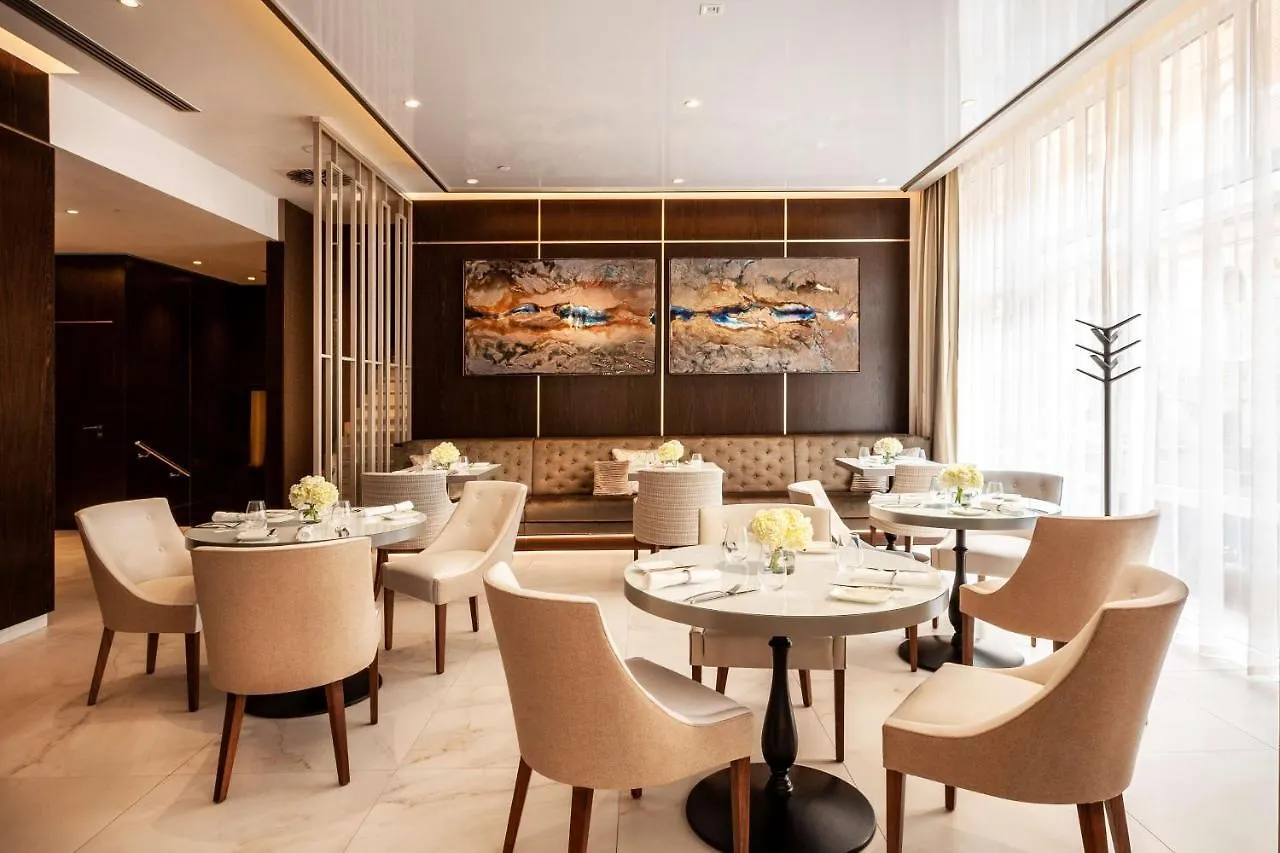 Radisson Blu Béke Hotel, Budapest