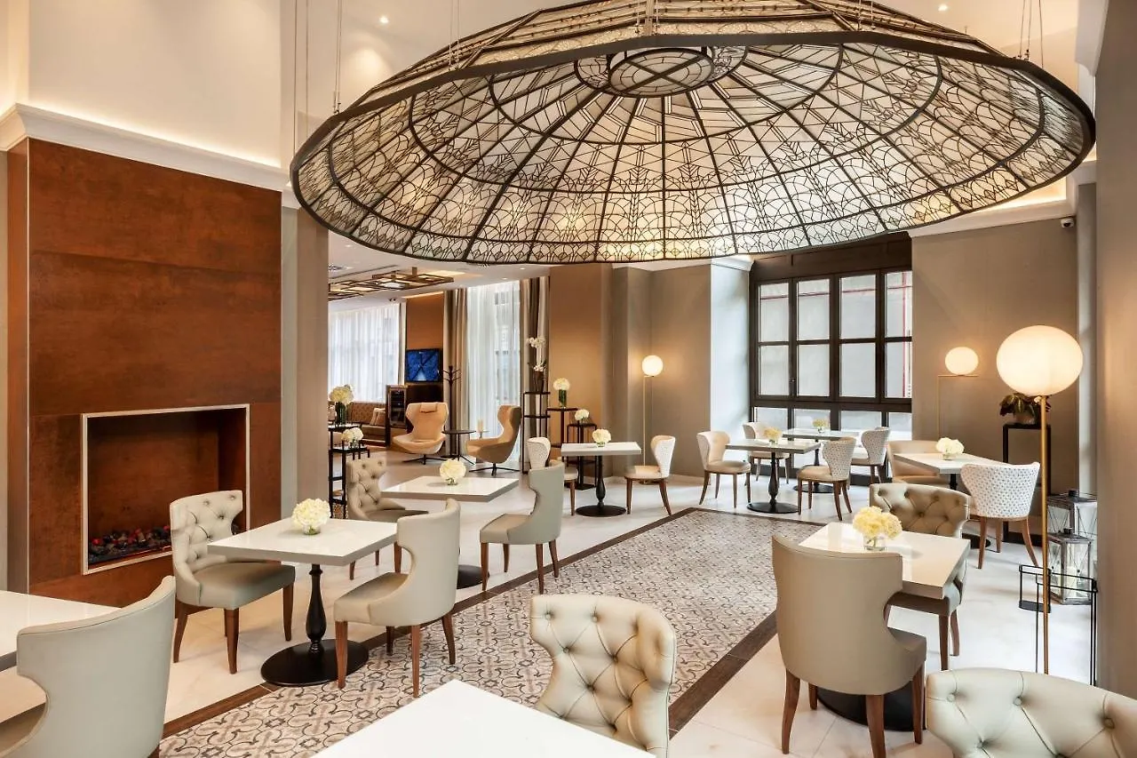 Radisson Blu Béke Hotel, Budapest Hotel